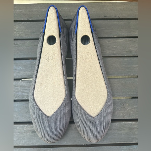 NWB Rothy's Rounded Toe Flat in Pebble Grey Size 8 - Picture 5 of 5